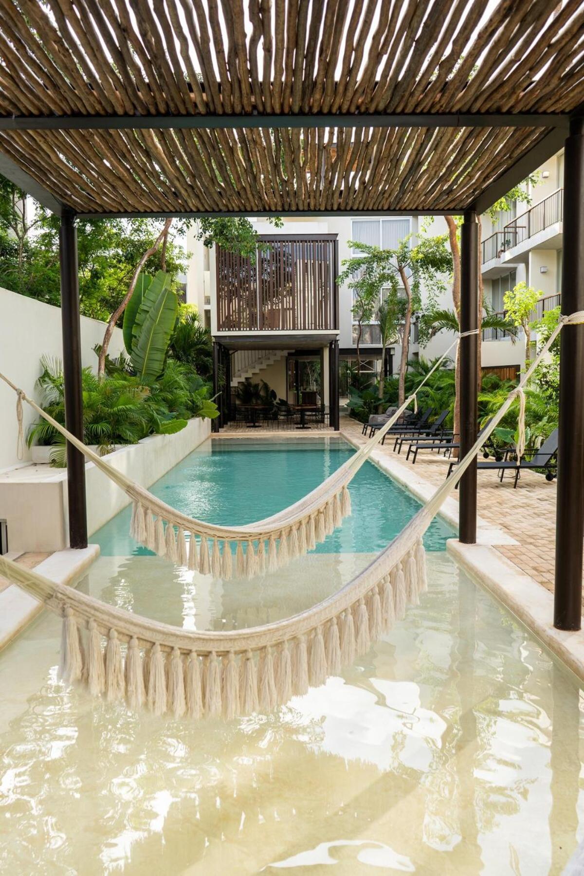 Apartment 2 Bedroom Ph At Veleta With Pool *